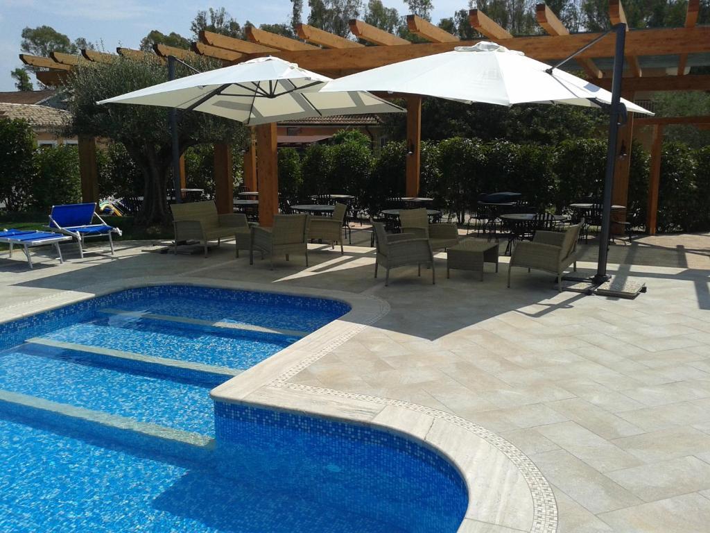 Hotel Villa Aurora لاتينا المظهر الخارجي الصورة